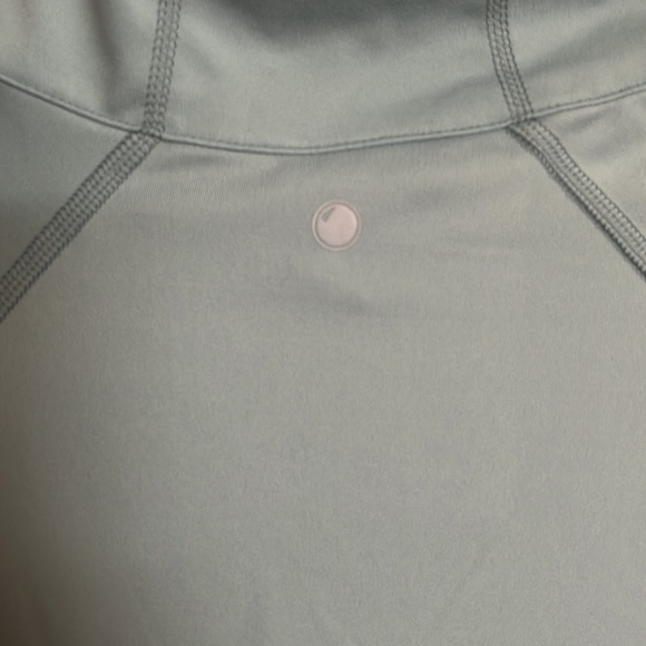 Yogalicious spandex/polyester sweater - Picture 7 of 8